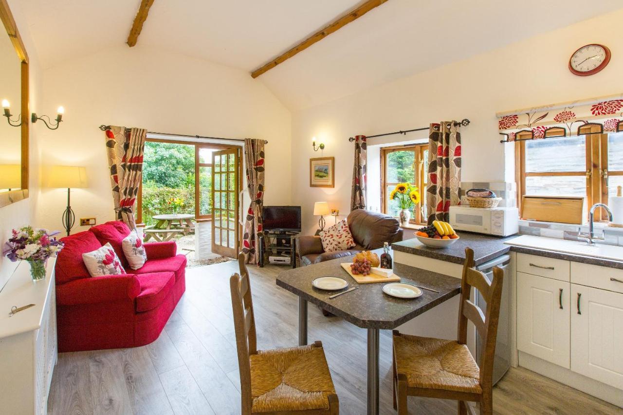 Croft Farm & Celtic Cottages Cardigan Eksteriør bilde