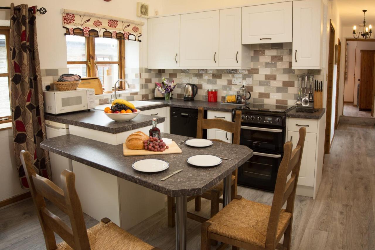 Croft Farm & Celtic Cottages Cardigan Eksteriør bilde