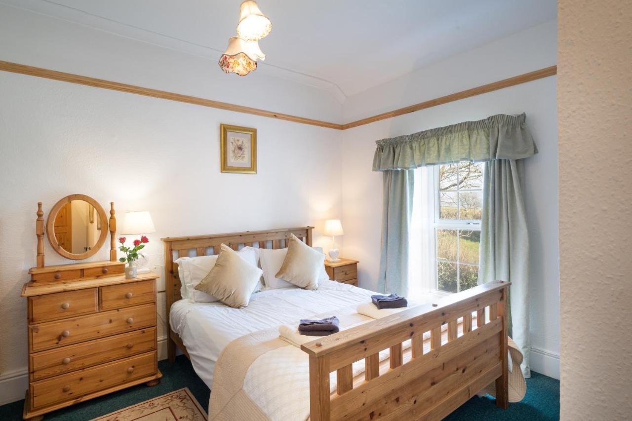 Croft Farm & Celtic Cottages Cardigan Eksteriør bilde